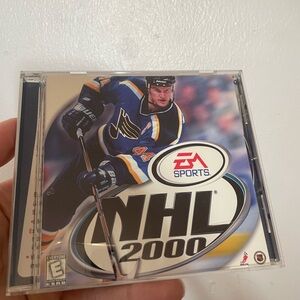 NHL 2000 EA Sports Hockey PC CD-ROM Near Mint Disc